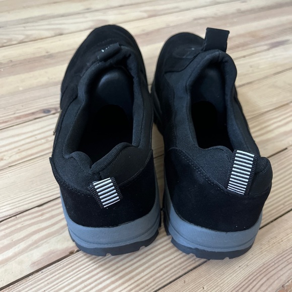 NWT Black comfort running athletic slipon sneakers‎ velvet texture size 45 - Picture 2 of 8